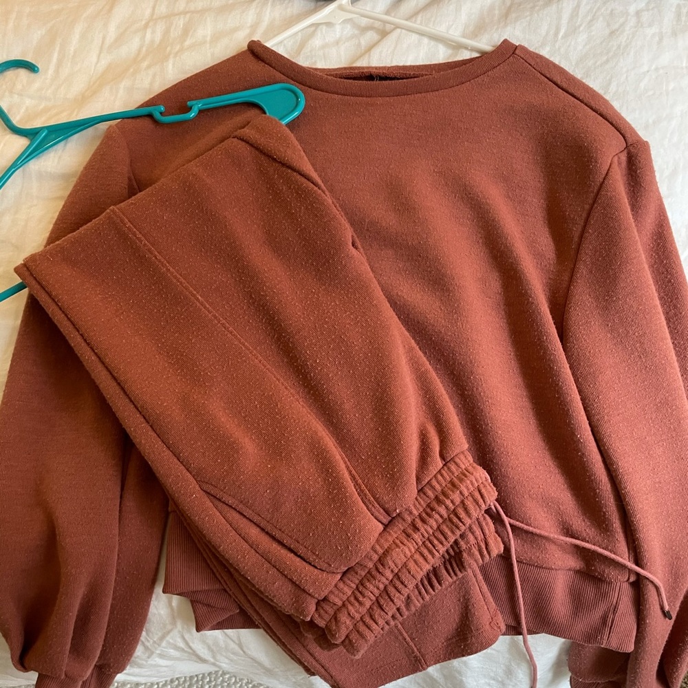 Gentle Fawn Sweatsuit Set